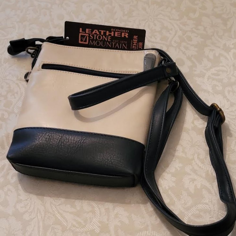 Stone Mountain Leather Crossover Bag
